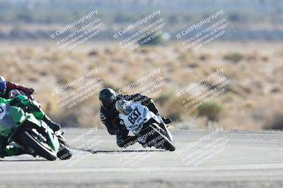 media/Dec-07-2025-CVMA (Sun) [[3e7d2de5dc]]/Race 12- Formula 40 MW and LW/